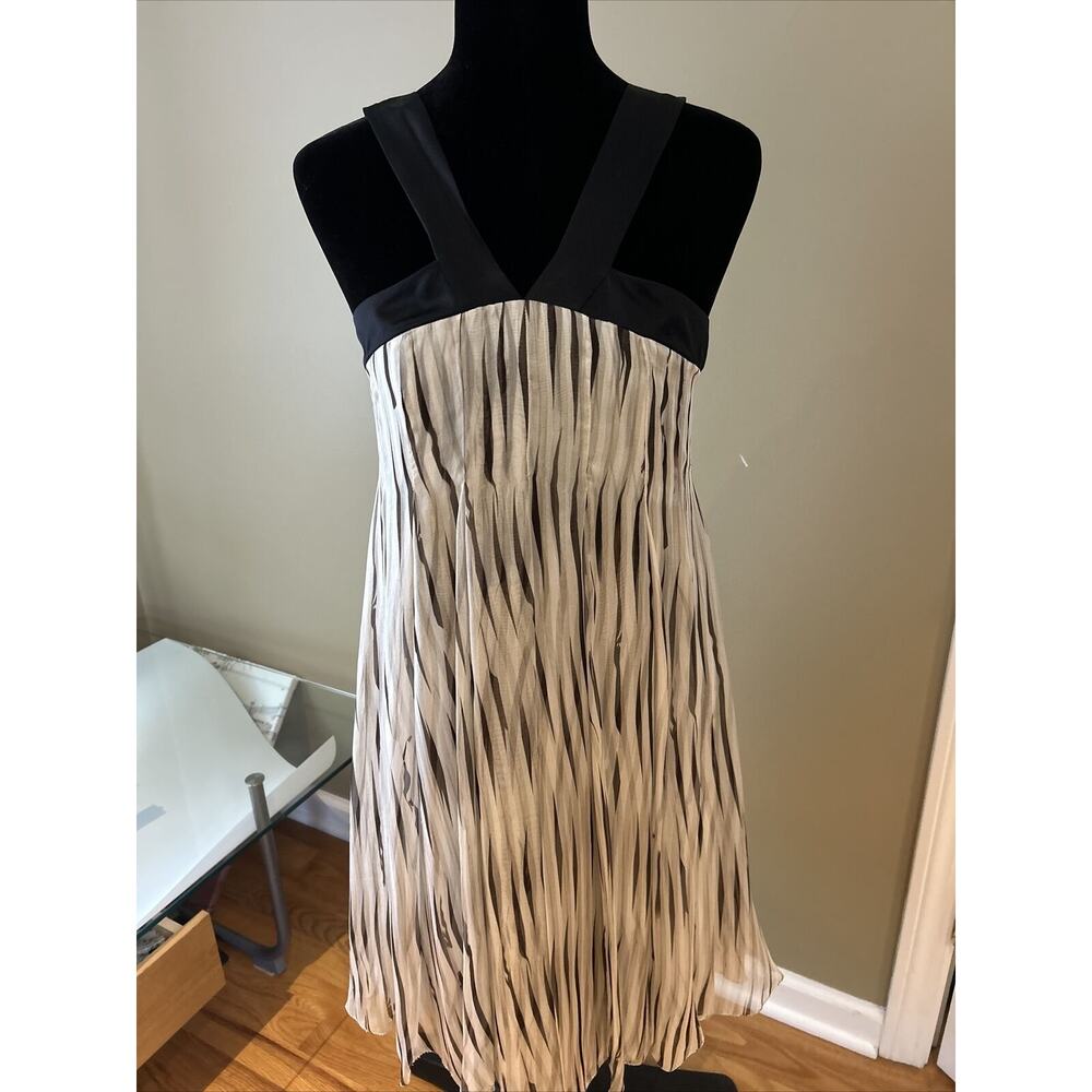 BGN Black grey Dress Size 6 silk chiffon flowy lined trimmed in black satin zip